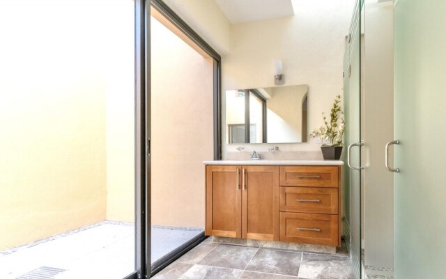 Beautiful 2 Bedroom Single House Hamacas