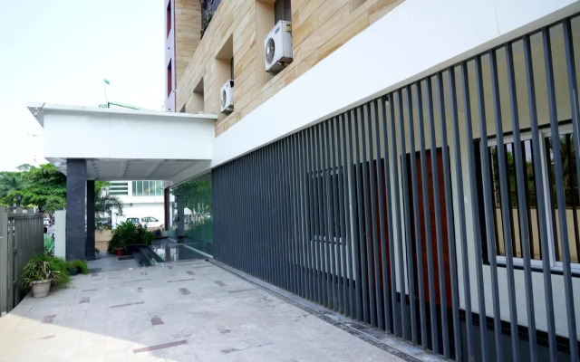 Lumbinis Grand Hotel