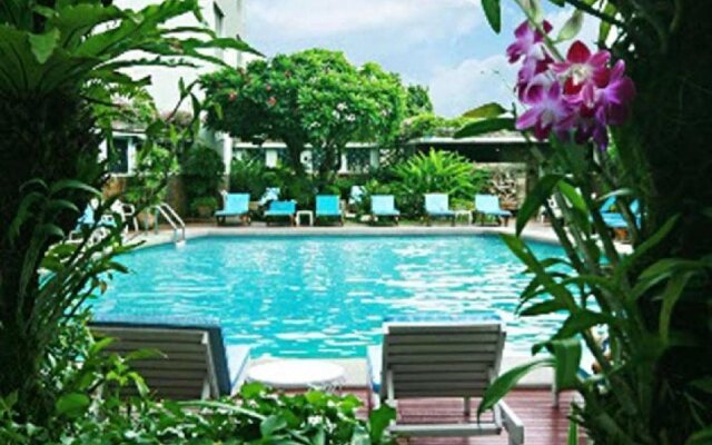 Montien Hotel Surawong Bangkok