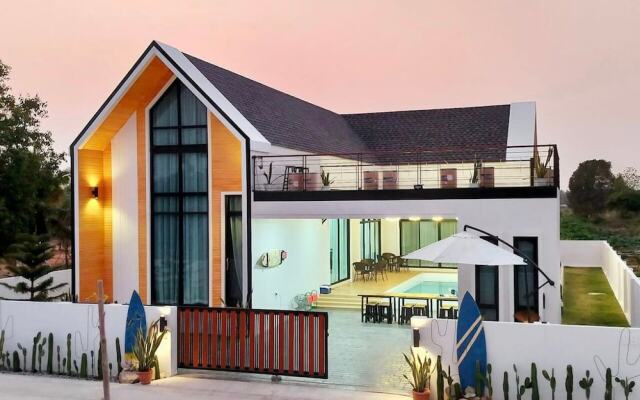 Anasiri Pool Villa Rayong
