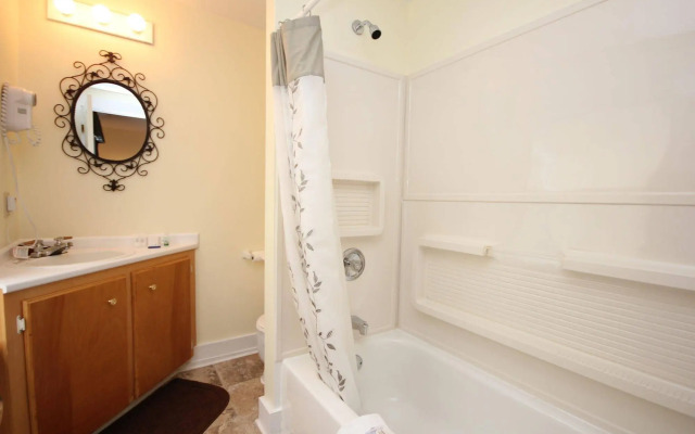 Saint Andrews Inn & Suites