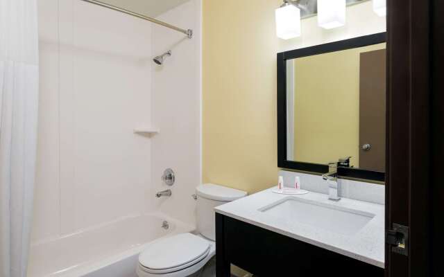 Super 8 by Wyndham Marietta