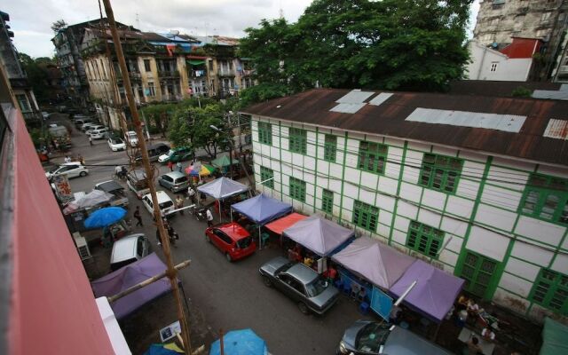 15th Street @ Downtown Yangon