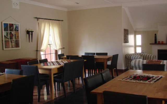 Die Waenhuis Guest House