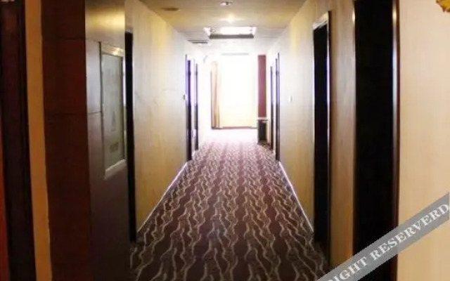 Anyang Shunxingju Hotel (Delong Street)