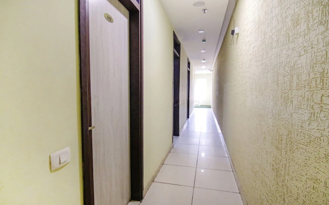 Hotel Skyla by OYO Rooms
