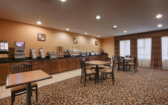 Best Western Bastrop Pines Inn