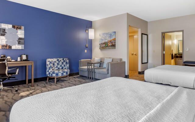 Best Western Plus Castlerock Inn & Suites