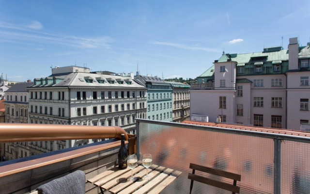 JT's Apartments Opletalova str.