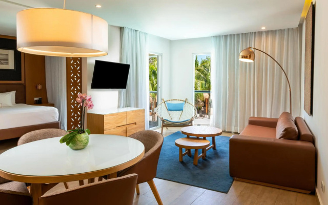 The Fives Beach Hotel & Residences All Senses Inclusive
