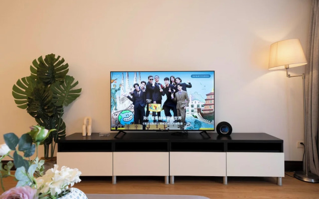 Tyms Modern 1BR 1BA Suite Xujiahui Shops