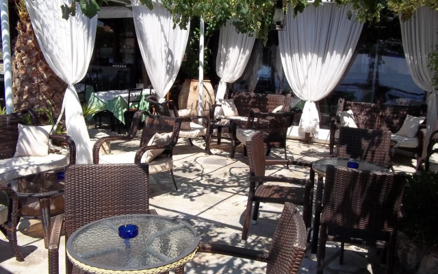 Aegean Wave Hotel