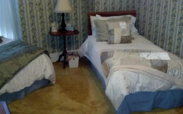 Rose Corner Inn