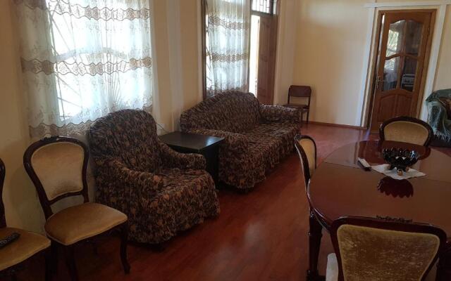 El-lizi Guesthouse