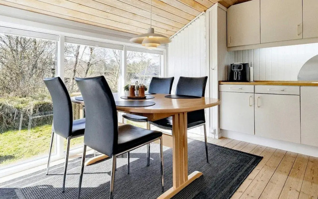 5 Person Holiday Home in Jerup-by Traum