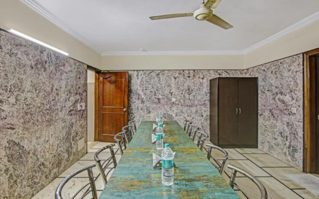 Hotel Singh Continental
