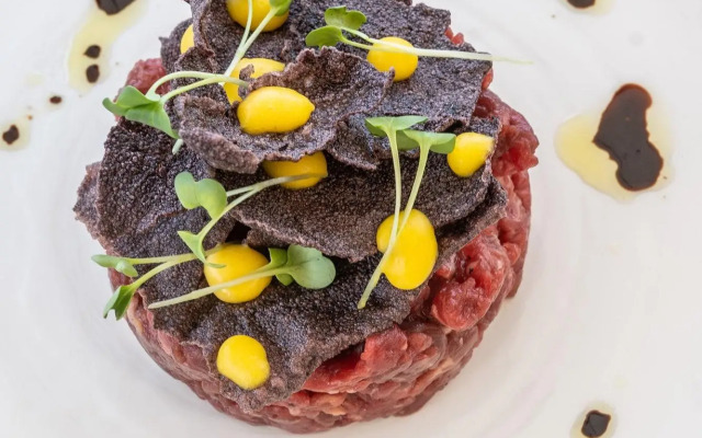 Hotel 77 Seventy-Seven