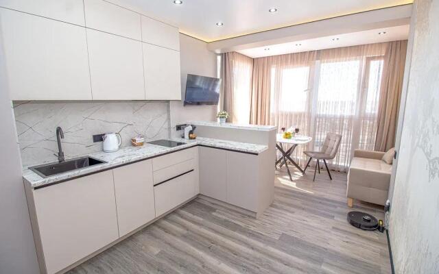 4 Сезона в микрорайоне Дружба 5/2