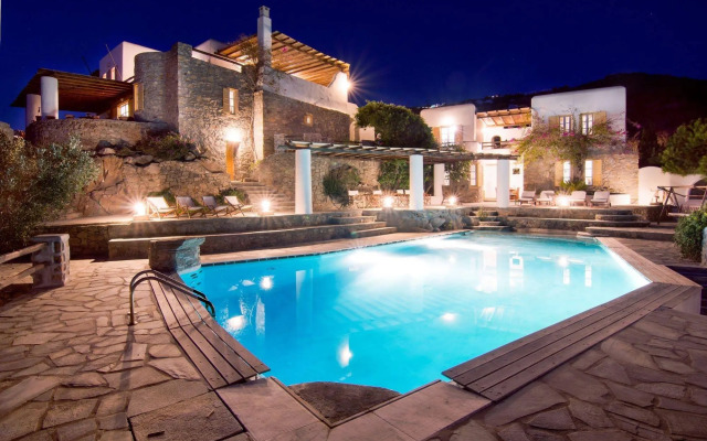 Medluxe Villas Houlakia