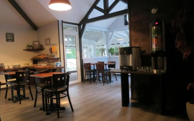 Hôtel Wood Inn Bordeaux Aeroport