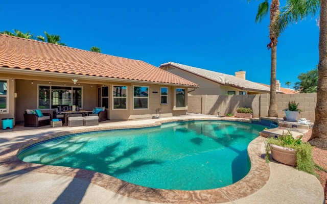 Sack Dr 3 Bedrooms 2 Bathrooms Home