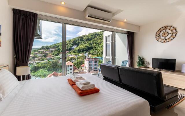 Chic Condo Karon by RESAVA