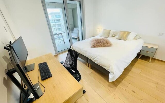 3 bedrooms in Gasperich Terrace&Parking