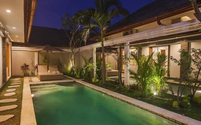 Two Lizards Villas