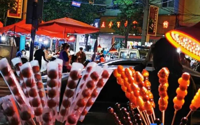 Yijiu Apartment (Kunming Railway Station Shuangqiao Night Market Style Street) – Outside – Kunming