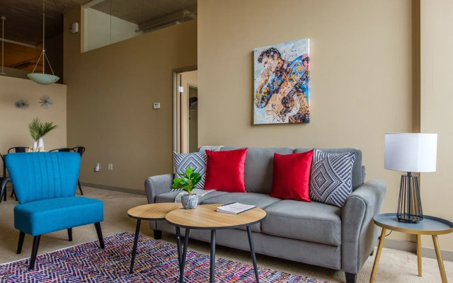 FRONTDESK Waterfront Apts Downtown Cleveland