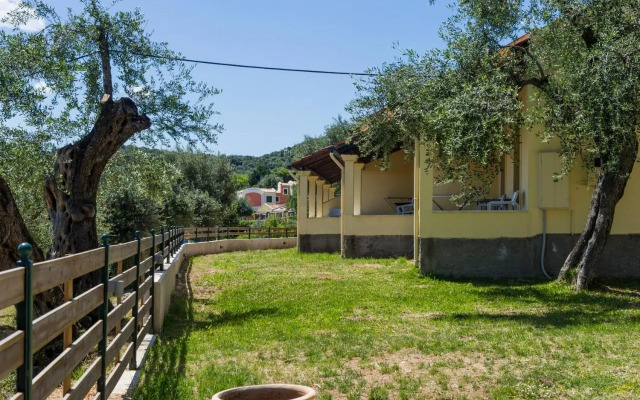 Renata Rooms & Studios