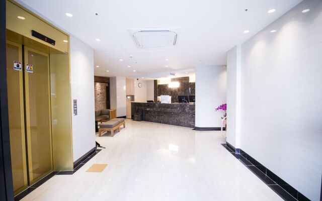 Dae Sung Kwan Hotel