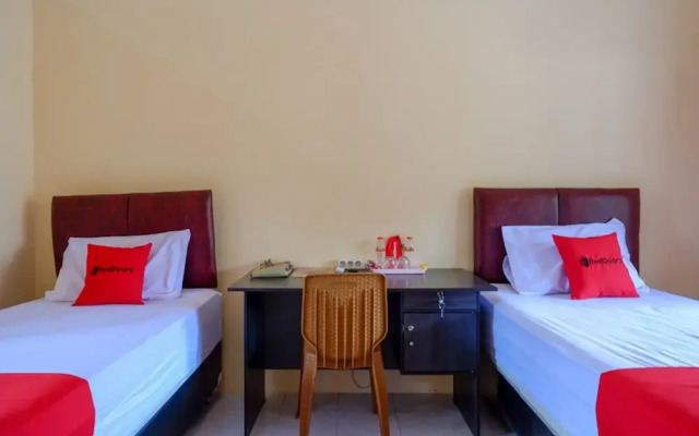 RedDoorz Syariah near Alun Alun Purwokerto