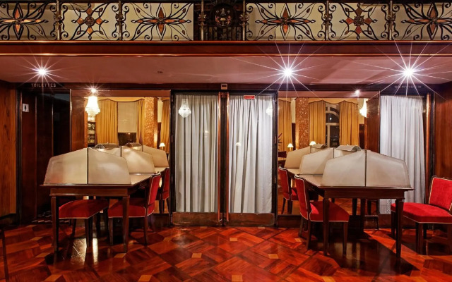 Hotel Astoria
