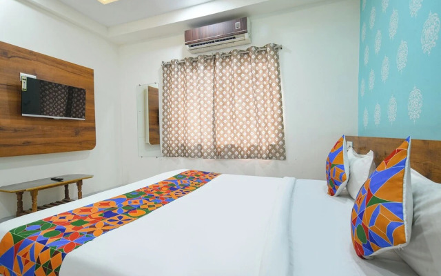 Fabhotel Chirag Inn