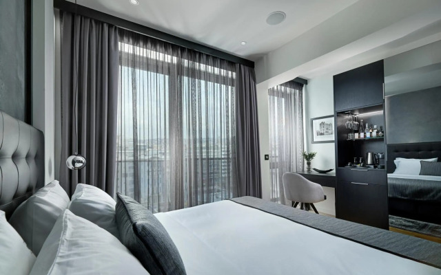 No 15 Ermou Hotel