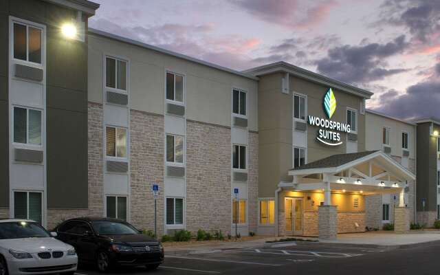 WoodSpring Suites Orlando Airport