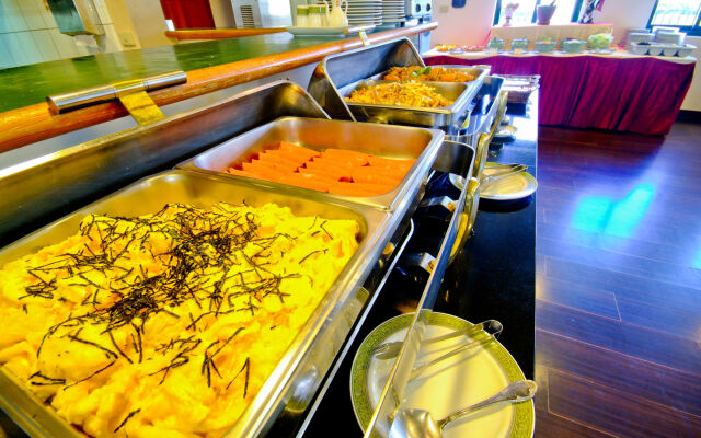 F Hotel Tainan