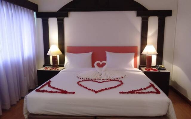 May Flower Grand Hotel Korat