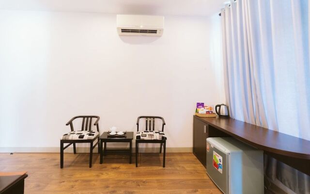 Gold Time Hotel