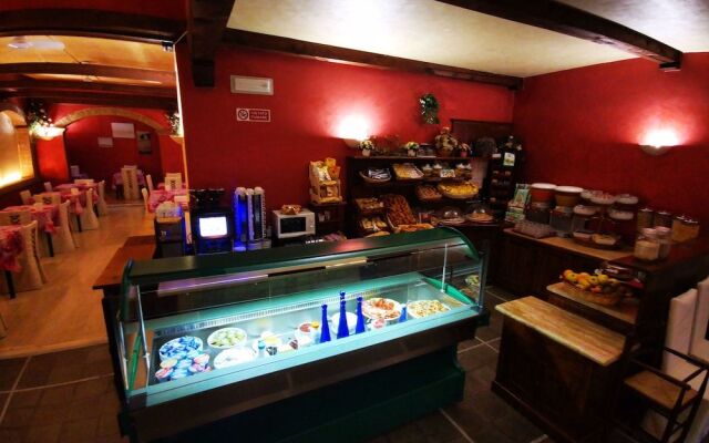 Casanova - Panoramic Rooms and Suites