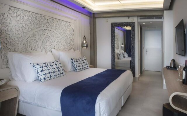 Glaros Royal Beach Hotel