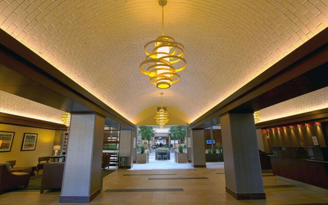 Embassy Suites by Hilton Dallas Market Center