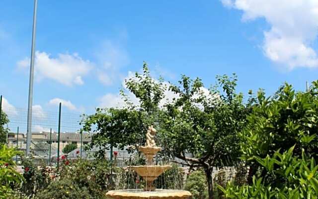 Green Garden