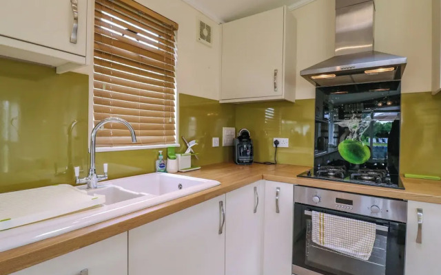 Owls Retreat, Lodge 11