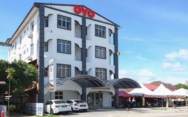 OYO 89931 Aqamar Raxxiz Inn 1