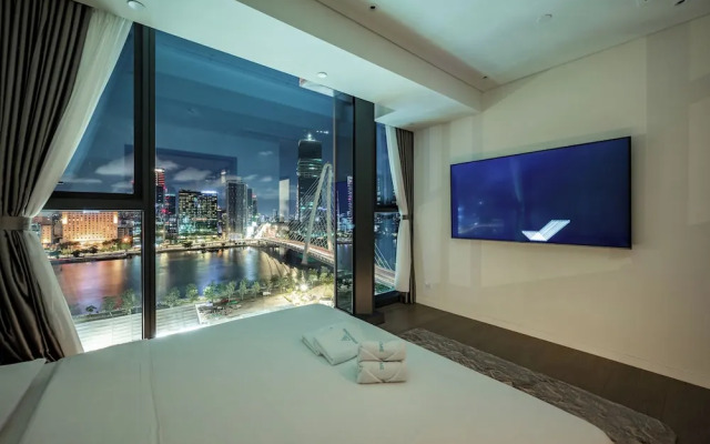 The Opera Residence Luxury Vacation