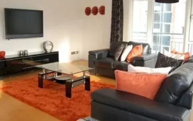 Shaw Crescent
