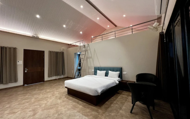 Paramount Riverfront Resort & Spa