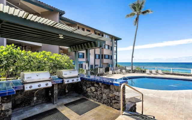 Kona Reef Resort